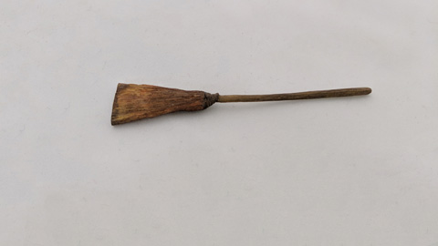 WRCO-120 Wind River Ranch Broom